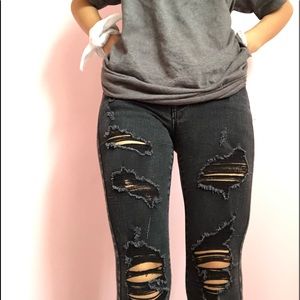 Black Aeropostale high rise ripped jeans